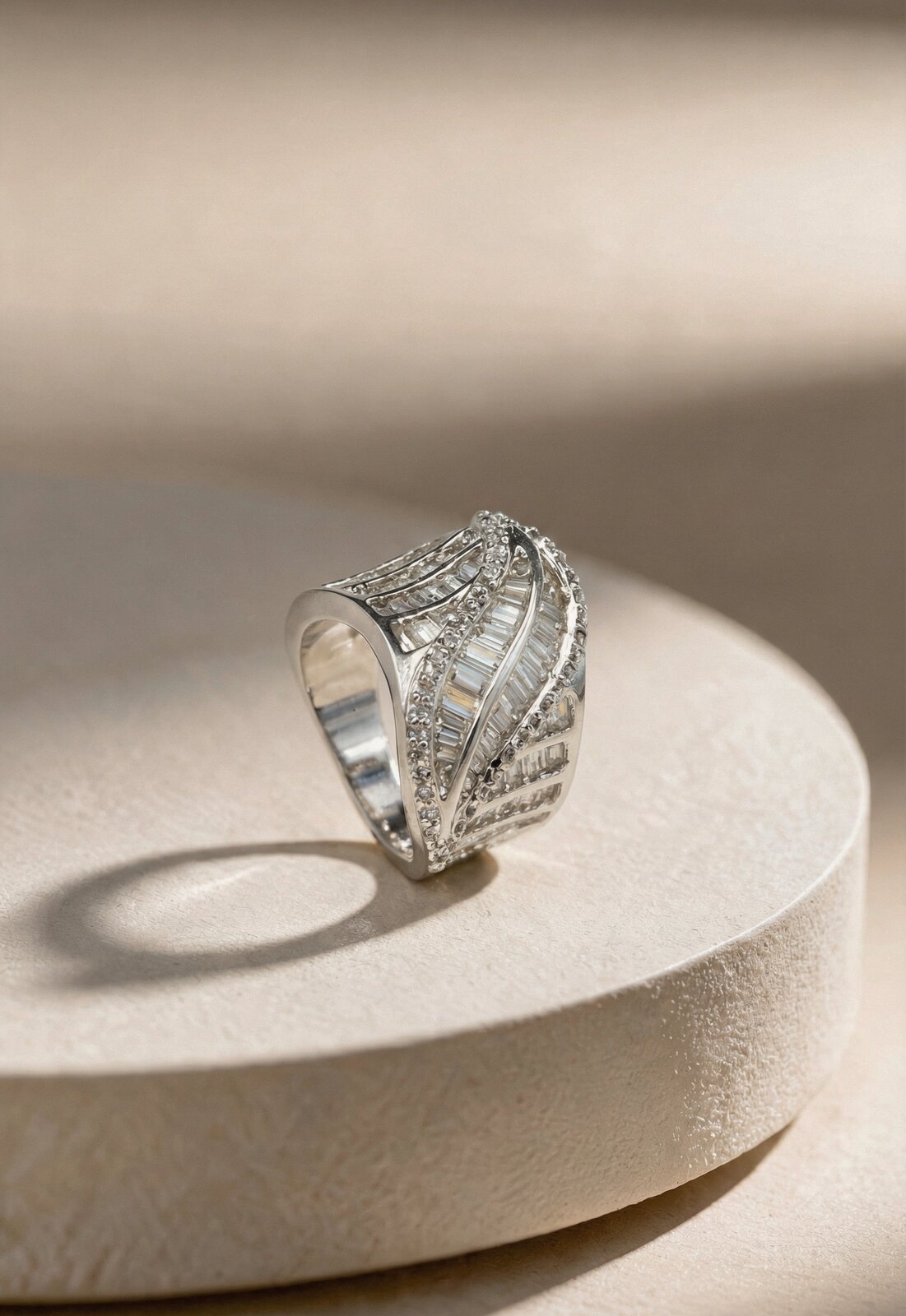 Baguette wave band, No. 035 — Romae