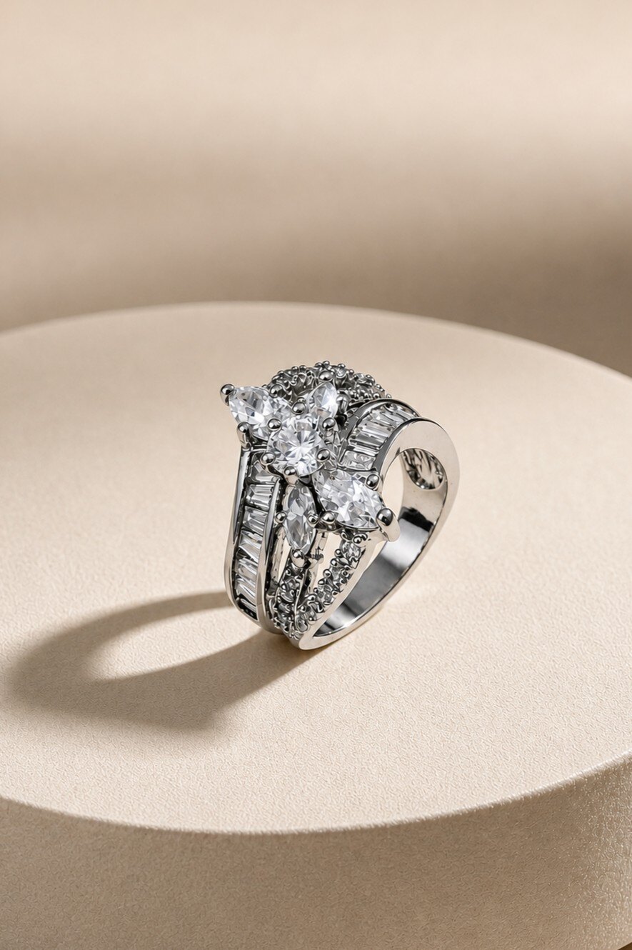 Marquise cluster ring, No. 032 — Romae